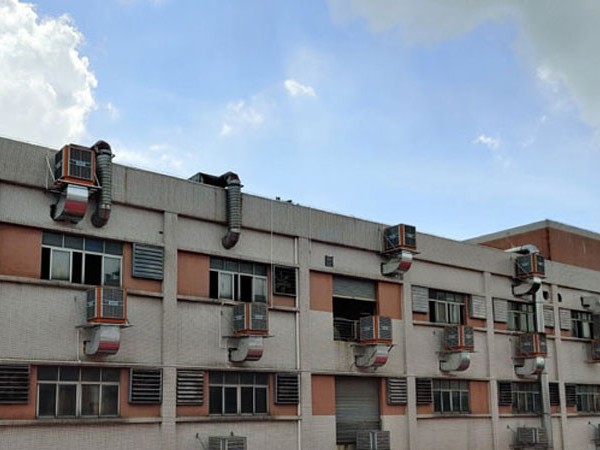 東莞環(huán)?？照{(diào)廠家.1.5KW環(huán)保空調(diào).車間降溫設(shè)備